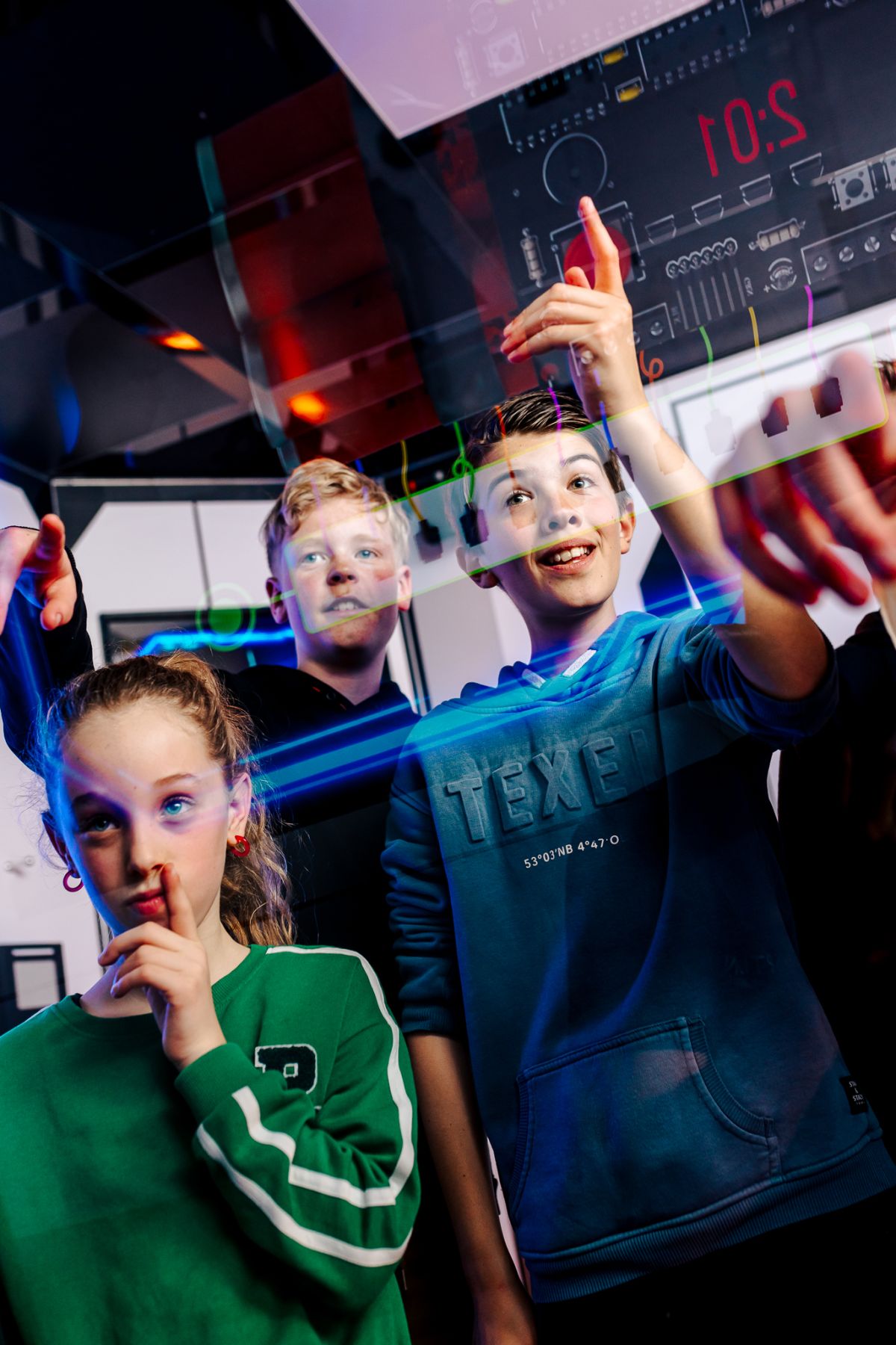 X-Cube : jeu interactif, disponible &agrave; Brest chez Mystery O'Clock